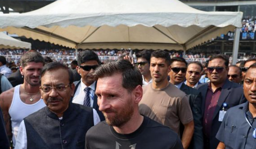 tur-messi-di-kolkata-india-berakhir-dengan-sangat-ricuh